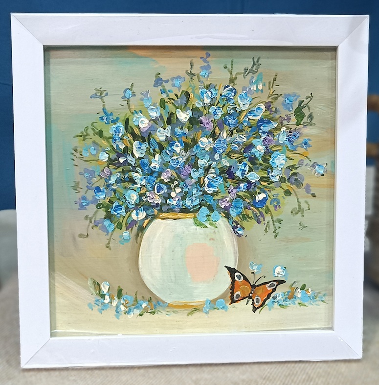 Blossom Vase-Where every flower finds its perfect home.